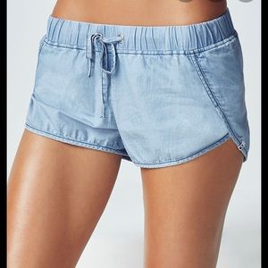 Fabletics Carrie short